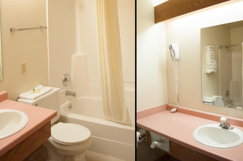 Cobblestone Inn & Suites - Меррілл Екстер'єр фото